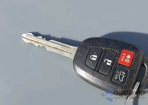 2017 Toyota Rav4 Xle from USA, damaged, VIN 2T3RFREVXHW624443